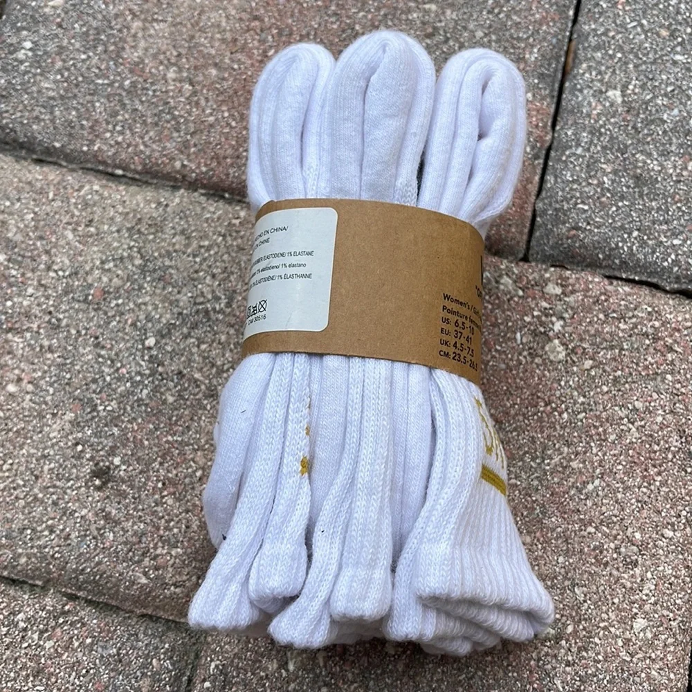 VANS “Off The Wall” Women’s 3 pairs socks set NWT